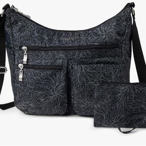 Baggallini Everywhere Bag  … Excellent Condition!
